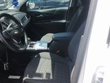 Used 2022 Chevrolet Equinox LT image 2