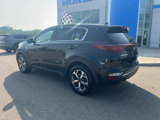 Used 2020 Kia Sportage LX image 4