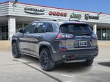 Used 2019 Jeep Cherokee Trailhawk image 4