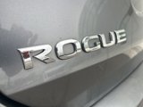 Used 2018 Nissan Rogue SV image 3
