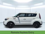 Used 2016 Kia Soul image 2