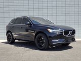 Used 2021 Volvo XC60 T6 Momentum w/ Premium Package image 3