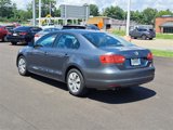 Used 2011 Volkswagen Jetta SE image 3