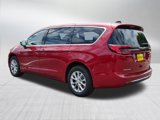 New 2025 Chrysler Pacifica Select image 5