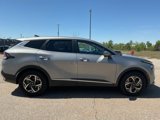 Used 2023 Kia Sportage LX image 4