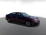 Used 2024 Nissan Altima 2.5 SV image 2
