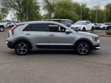 Used 2023 Kia Niro LX image 2