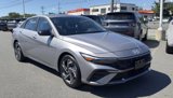 Used 2025 Hyundai Elantra Sport image 3