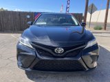 Used 2018 Toyota Camry LE image 2