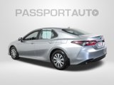 Used 2022 Toyota Camry LE image 3