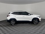 Used 2021 Kia Seltos S image 2