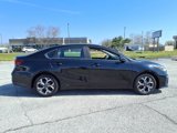 Used 2021 Kia Forte LXS image 2