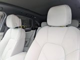 Certified 2024 Porsche Macan image 5