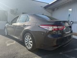 Used 2020 Toyota Camry LE image 3
