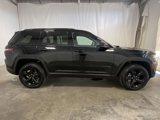 New 2025 Jeep Grand Cherokee Altitude image 2