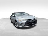 Used 2016 Toyota Camry LE image 3