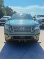 Used 2023 Nissan Frontier SV image 3