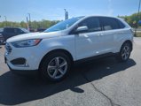 Used 2022 Ford Edge SEL w/ Convenience Package image 3