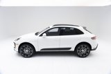 Certified 2022 Porsche Macan image 2