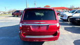 Used 2014 Chrysler Town & Country Touring image 4