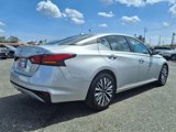 Used 2024 Nissan Altima 2.5 SV image 6