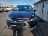 Used 2019 Chrysler Pacifica Touring-L Plus w/ Tire & Wheel Group image 6