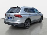 Used 2022 Volkswagen Tiguan SE w/ Panoramic Sunroof Package image 5