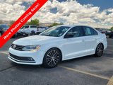 Used 2016 Volkswagen Jetta Sport image 4