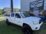 Used 2014 Toyota Tacoma TRD Off-Road image 2