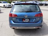 Used 2017 Volkswagen Golf Alltrack S image 4