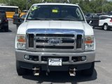 Used 2010 Ford F250 Lariat image 2