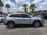 Certified 2021 Jeep Cherokee Latitude Lux w/ Comfort/Convenience Group image 3