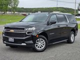 Used 2023 Chevrolet Suburban LT image 2