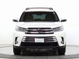 Used 2017 Toyota Highlander Limited image 2