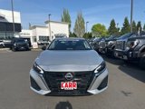 Used 2024 Nissan Altima 2.5 SV image 3