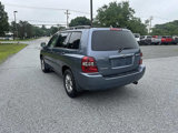 Used 2005 Toyota Highlander 4WD V6 w/ 3rd Row image 3