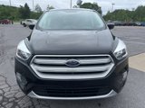 Used 2019 Ford Escape SE image 2