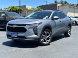 Used 2025 Chevrolet Trax LT w/ Driver Confidence Package image 2