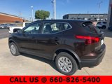 Used 2017 Nissan Rogue Sport S image 5