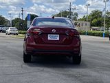 Used 2022 Nissan Versa SV image 3