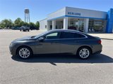 Used 2018 Chevrolet Malibu LT w/ Driver Confidence Package image 5