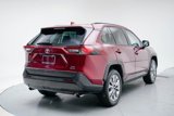 Used 2022 Toyota RAV4 XLE Premium image 5