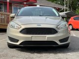 Used 2015 Ford Focus SE image 2