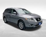 Used 2016 Nissan Pathfinder S image 3