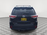 Used 2015 Toyota Highlander Limited image 4