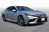 Used 2021 Toyota Camry SE image 2