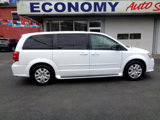 Used 2017 Dodge Grand Caravan SE w/ Power Window Group image 2