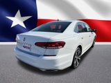 Used 2022 Volkswagen Passat 2.0T SE image 3