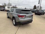 Used 2023 Chevrolet Traverse LS image 5