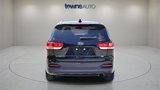 Used 2018 Kia Sorento LX image 4